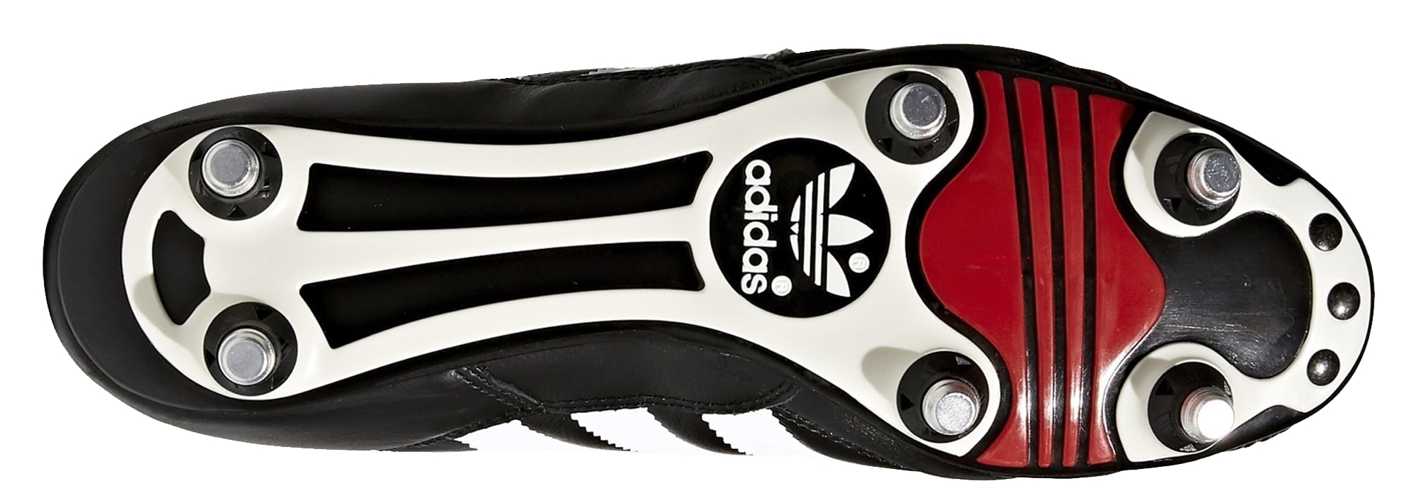 Футбольные бутсы